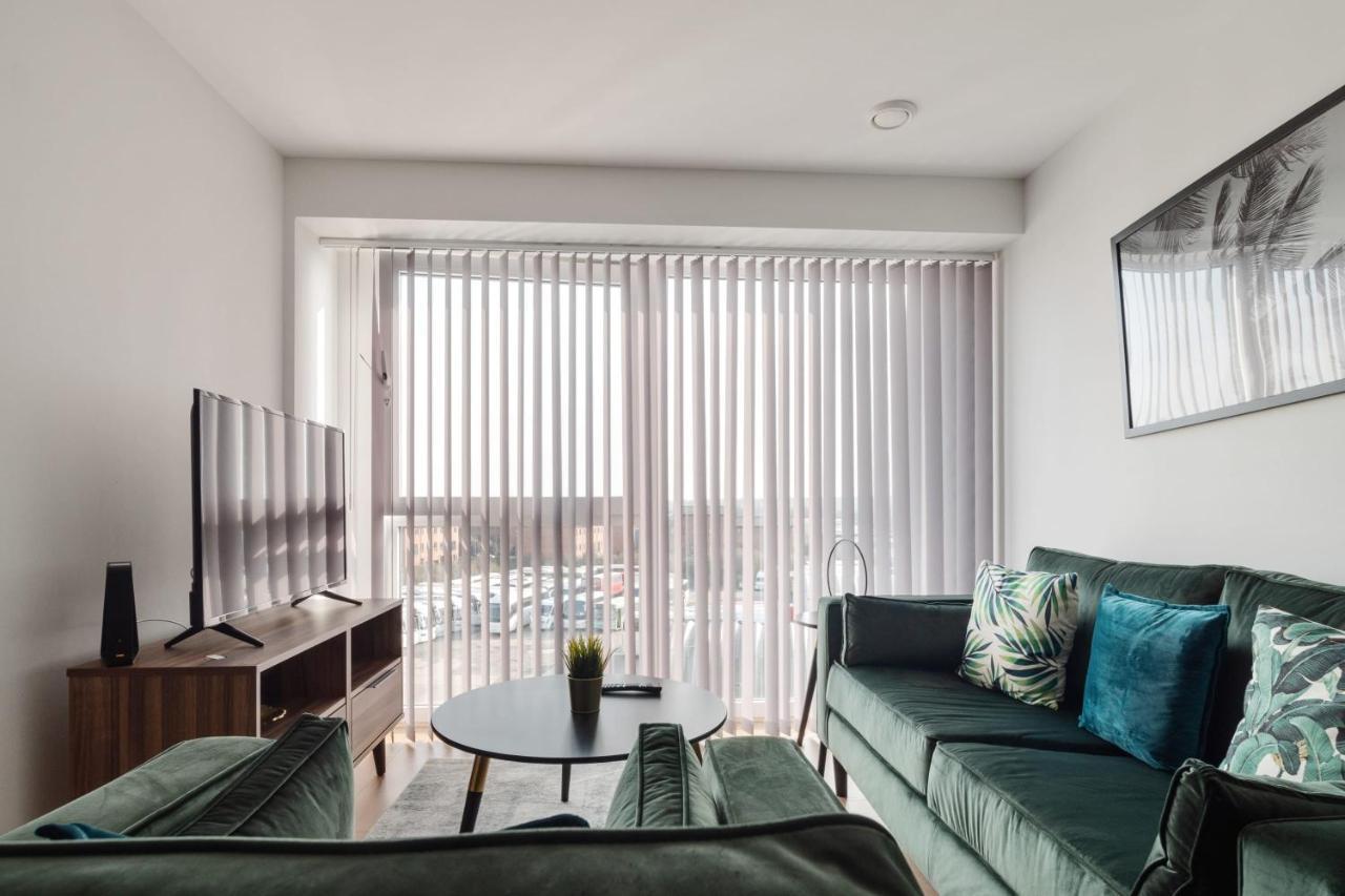 Beautiful 2 Bed Apartment In A Converted Mill Leeds  Exterior foto