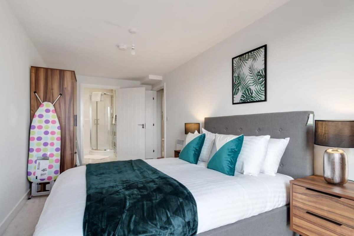 Beautiful 2 Bed Apartment In A Converted Mill Leeds  Exterior foto