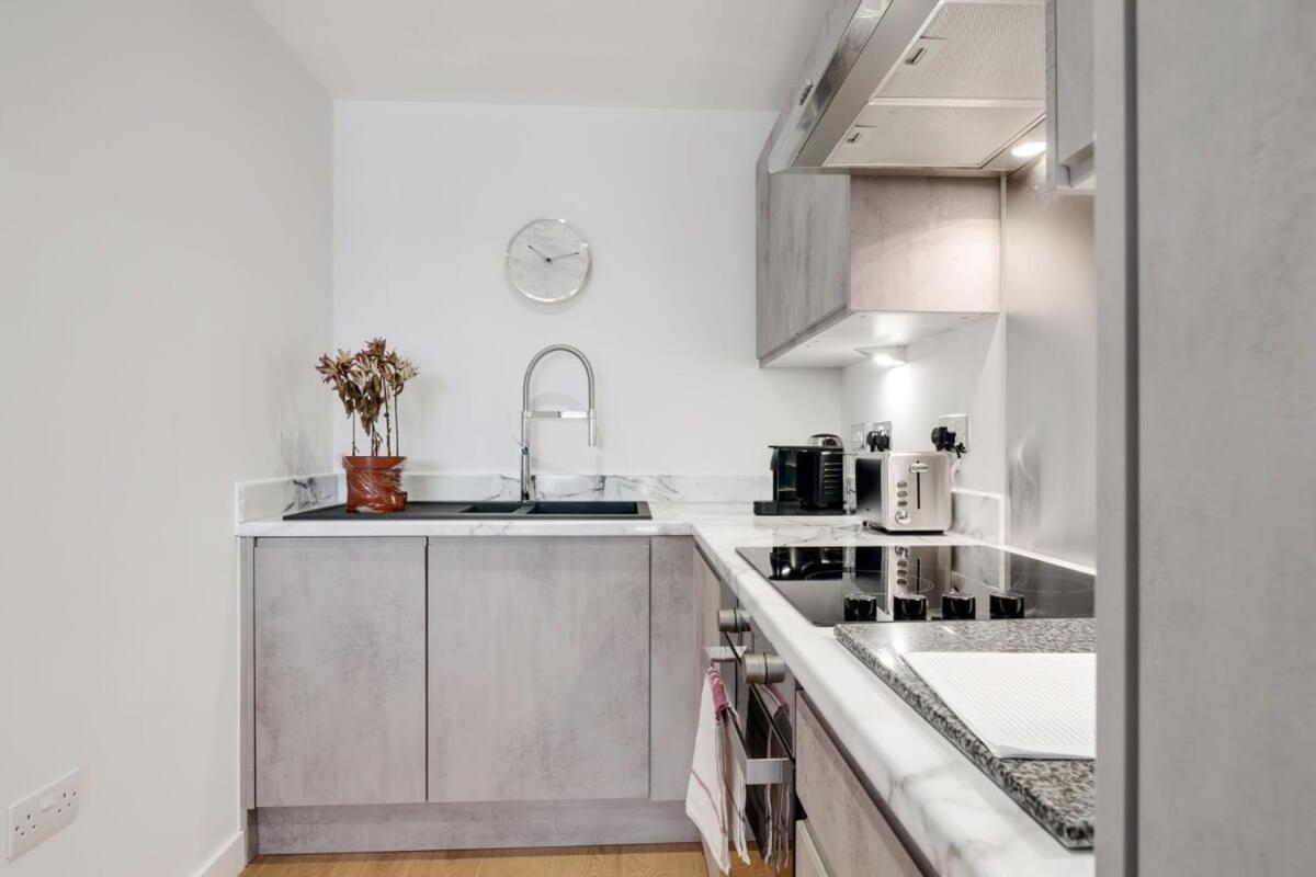 Beautiful 2 Bed Apartment In A Converted Mill Leeds  Exterior foto